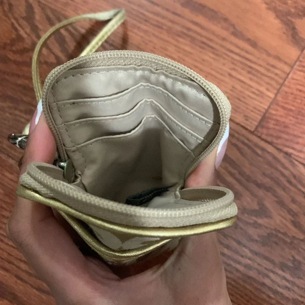 COACH Poppy Goldy Universal Case 3.5”L x 5.5”H. - Picture 6 of 8